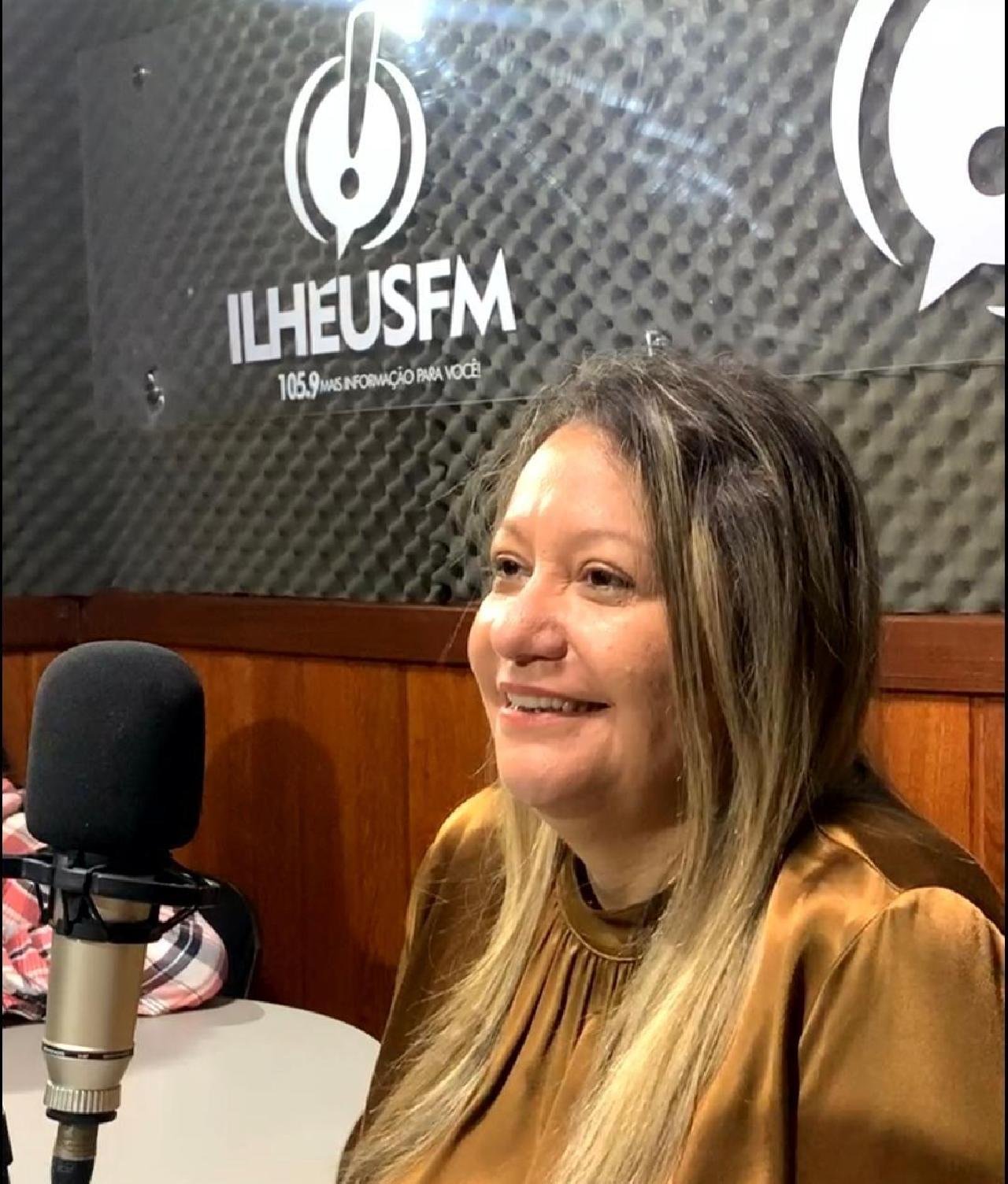 “NÃO VAMOS DEIXAR DE FAZER”, DIZ VITÓRIA PENALVA SOBRE O FORRÓ DOS APAEXONADOS E O BALAIO JUNINO DA APAE