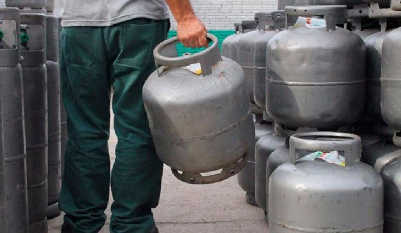 GÁS DE COZINHA TEM AUMENTO DE 5% NAS DISTRIBUIDORAS GÁS DE COZINHA TEM AUMENTO DE 5% NAS DISTRIBUIDORAS