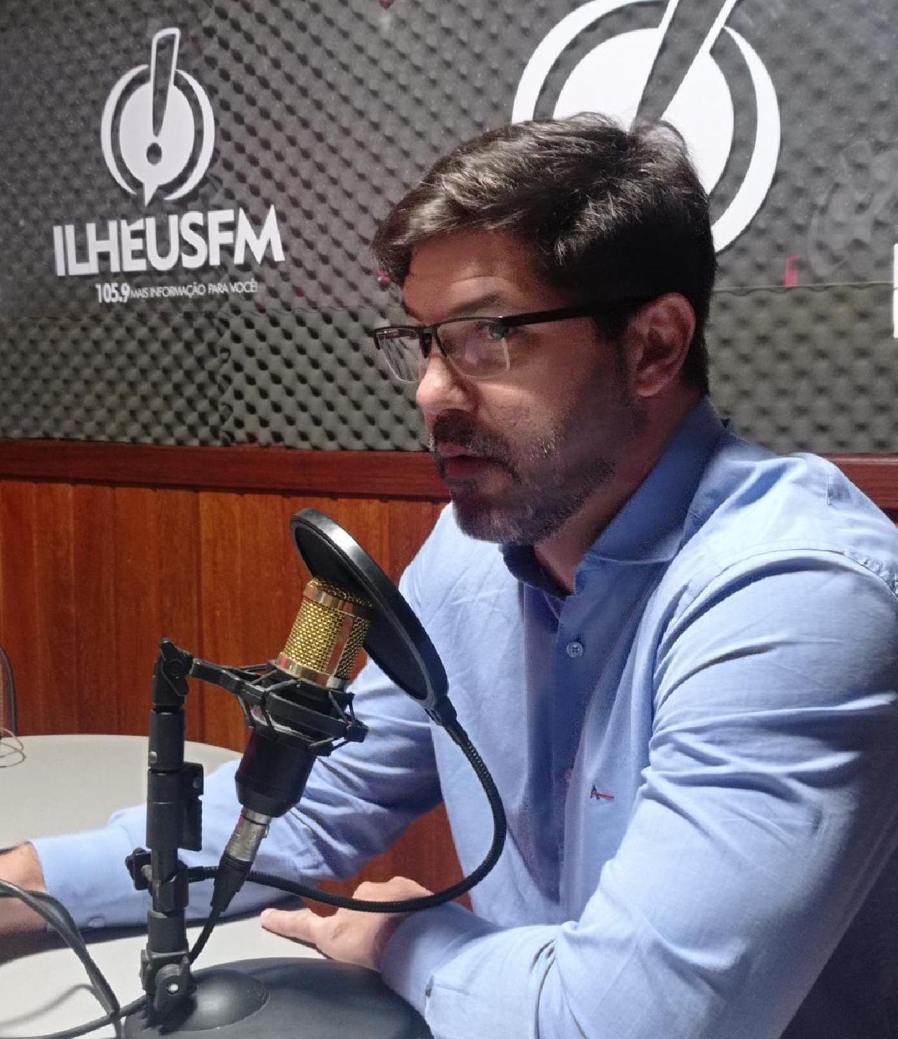 "TEMOS PREPARAÇÃO PARA TRATAR TODO TIPO DE DOR" DIZ DR. MARCUS PUENTES, ESPECIALISTA EM DOR PELO WORLD INSTITUTE OF PAIN