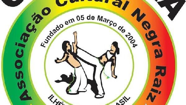 GRUPO DE CAPOEIRA NEGRA RAÍZ COMEMORA 16 ANOS 