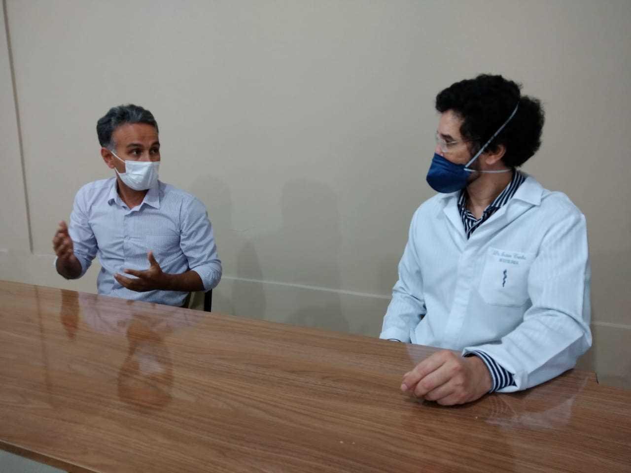 ILHÉUS QUADRIPLICA O NÚMERO DE PROFISSIONAIS PARA COMBATER O CORONAVÍRUS ILHÉUS QUADRIPLICA O NÚMERO DE PROFISSIONAIS PARA COMBATER O CORONAVÍRUS