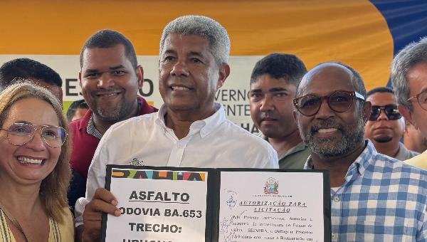 BEBETO GALVÃO FORTALECE PARCERIA COM ESTADO E CELEBRA PAVIMENTAÇÃO ENTRE URUÇUCA E SERRA GRANDE: ‘CONQUISTA COLETIVA