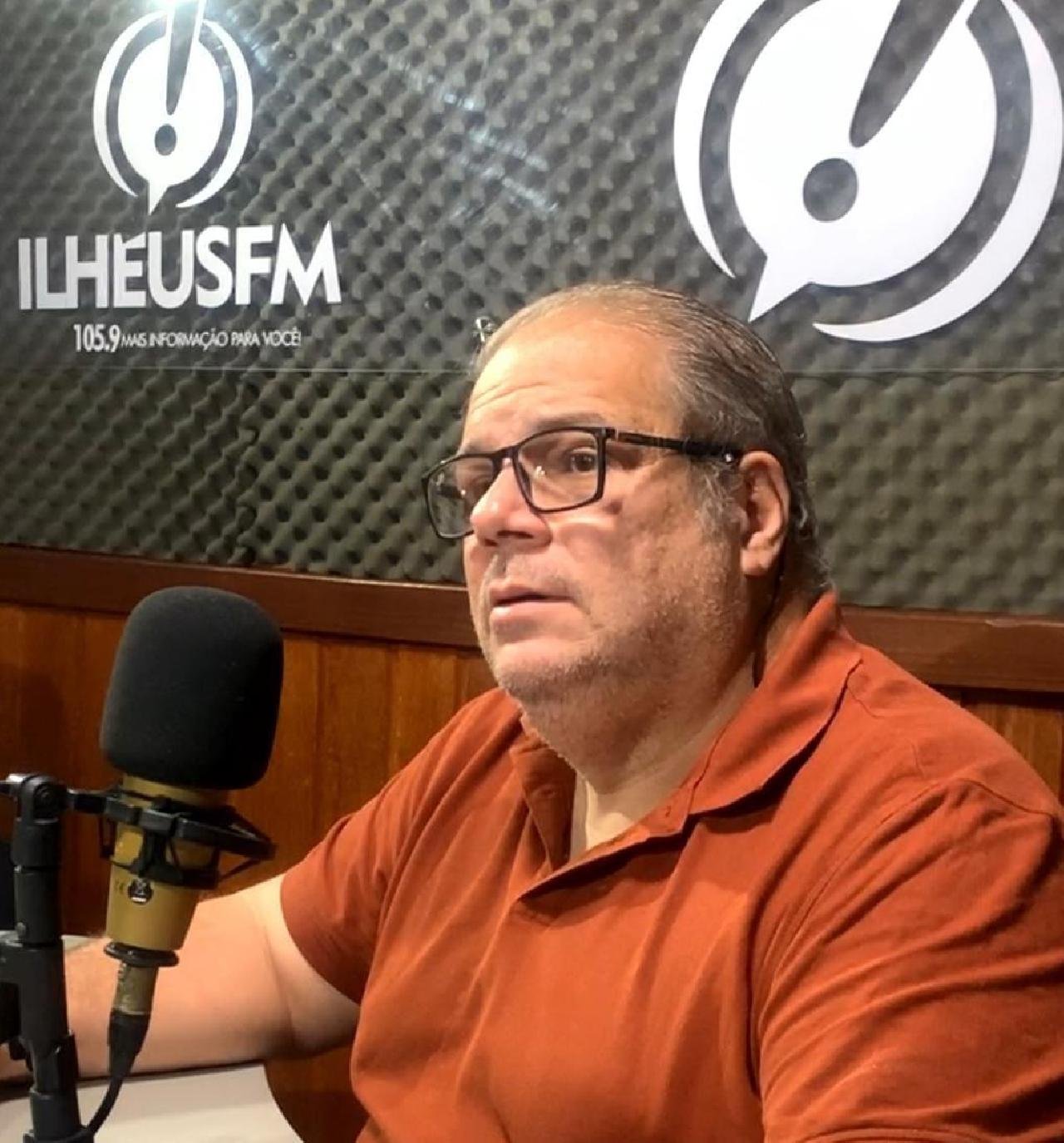 "O OBJETIVO É REALMENTE RECHEAR O CURRÍCULO DESSAS PESSOAS QUE ESTÃO HOJE FORA DO MERCADO", DIZ JOAQUIM COSTA LINO SOBRE A SEMANA DE CAPACITAÇÃO DA FACULDADE DE ILHÉUS