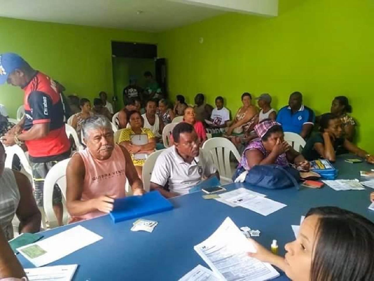 PESCADORES E MARISQUEIRA SÃO CADASTRADOS EM ILHÉUS PESCADORES E MARISQUEIRA SÃO CADASTRADOS EM ILHÉUS