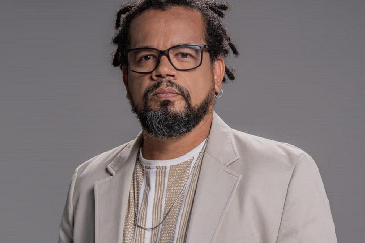 "NÓS ENTENDEMOS QUE BOLSONARO PRECISA SER DERROTADO" DIZ PRÉ-CANDIDATO AO GOVERNO DA BAHIA, KLÉBER ROSA "NÓS ENTENDEMOS QUE BOLSONARO PRECISA SER DERROTADO" DIZ PRÉ-CANDIDATO AO GOVERNO DA BAHIA, KLÉBER ROSA