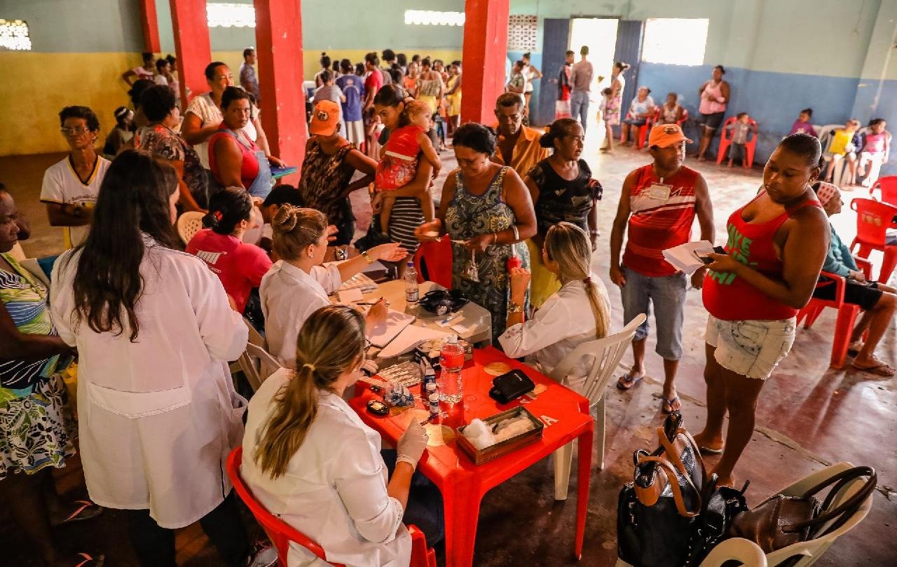 SALOBRINHO RECEBE MUTIRÃO SOCIAL E SAÚDE NESTE SÁBADO, 15 SALOBRINHO RECEBE MUTIRÃO SOCIAL E SAÚDE NESTE SÁBADO, 15