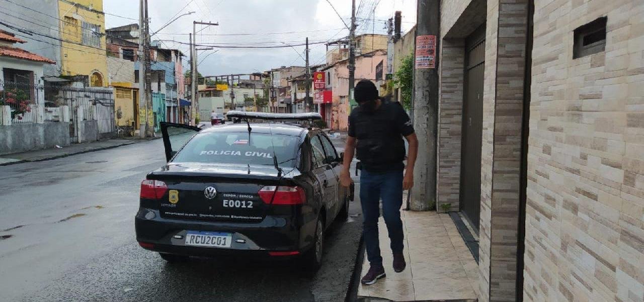 OPERAÇÃO DE COMBATE À PORNOGRAFIA INFANTIL CUMPRE TRÊS MANDADOS NA BAHIA OPERAÇÃO DE COMBATE À PORNOGRAFIA INFANTIL CUMPRE TRÊS MANDADOS NA BAHIA