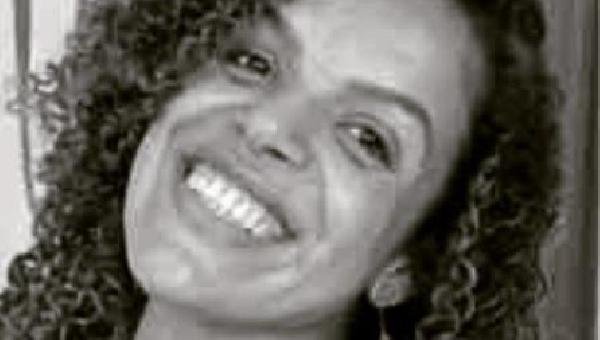 CORPO DE ALEXSANDRA OLIVEIRA SUZART É VELADO E SERÁ SEPULTADO NESTE DOMINGO (17) EM ILHÉUS