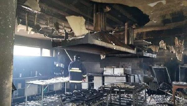 CURTO CIRCUITO TERIA PROVOCADO INCÊNDIO NA AABB DE ILHÉUS