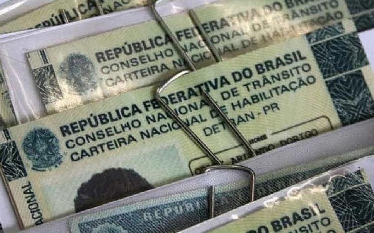 PROJETO DE LEI PROPÕE QUE SEJA POSSÍVEL TIRAR CNH SEM CURSAR AUTOESCOLA