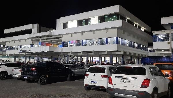 FACULDADE DE ILHÉUS RECEBE ESTUDANTES DO INSTITUTO NOSSA SENHORA DA PIEDADE  EM AÇÃO DE ORIENTAÇÃO VOCACIONAL 