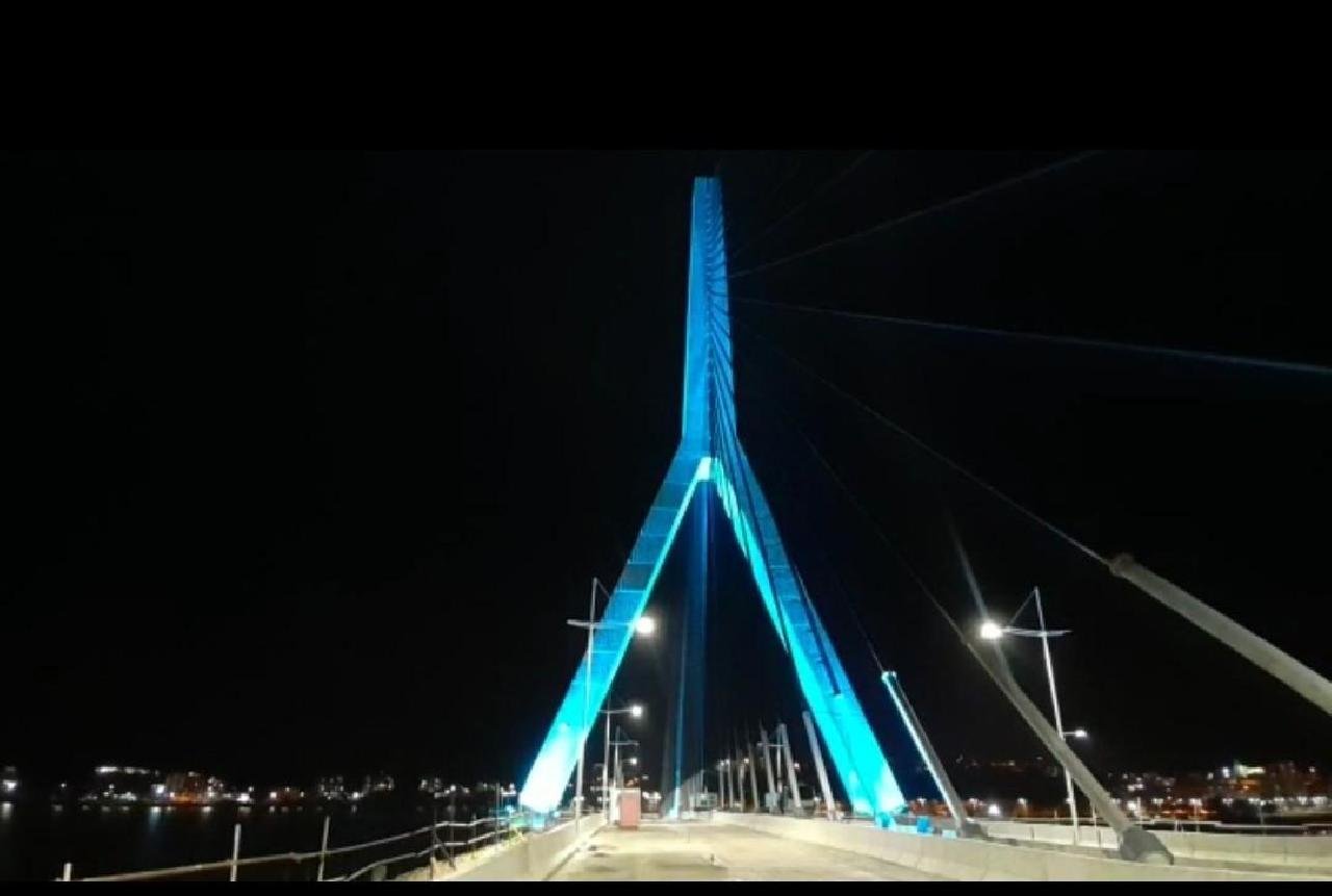 FASE FINAL: VEJA O PENÚLTIMO TESTE DE ILUMINAÇÃO DA NOVA PONTE DE ILHÉUS FASE FINAL: VEJA O PENÚLTIMO TESTE DE ILUMINAÇÃO DA NOVA PONTE DE ILHÉUS