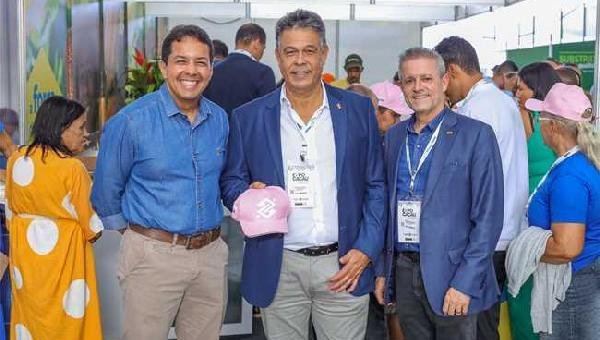 AGRICULTORES FAMILIARES DE ILHÉUS RECEBEM TOTAL DE R$ 1,2 MILHÃO EM CRÉDITO PARA PRODUÇÃO DE CACAU