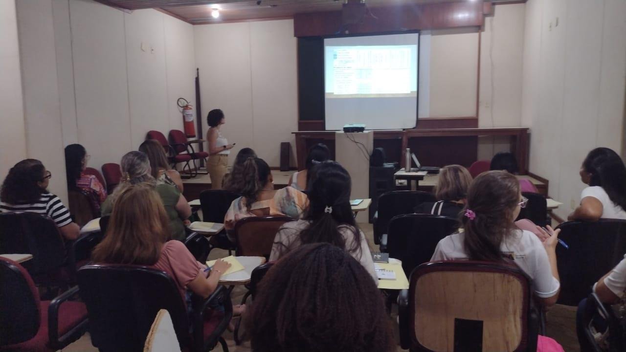 DEPARTAMENTO DE ATENÇÃO PRIMÁRIA OFERECE CAPACITAÇÃO PARA OS ENFERMEIROS(AS) DAS UNIDADES DE SAÚDE