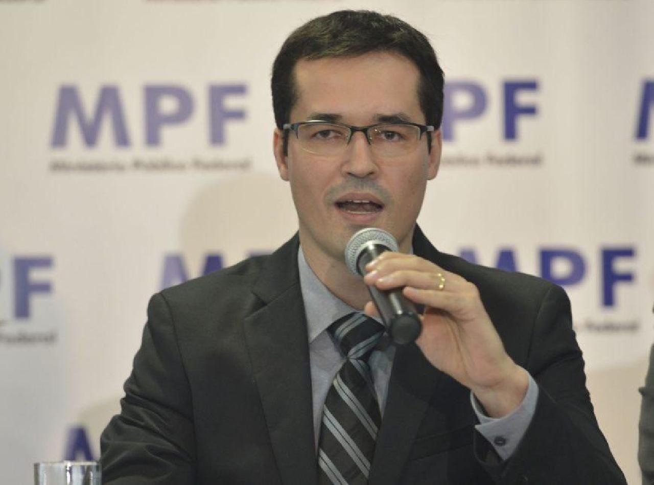 DALLAGNOL RENUNCIA AO MPF DALLAGNOL RENUNCIA AO MPF