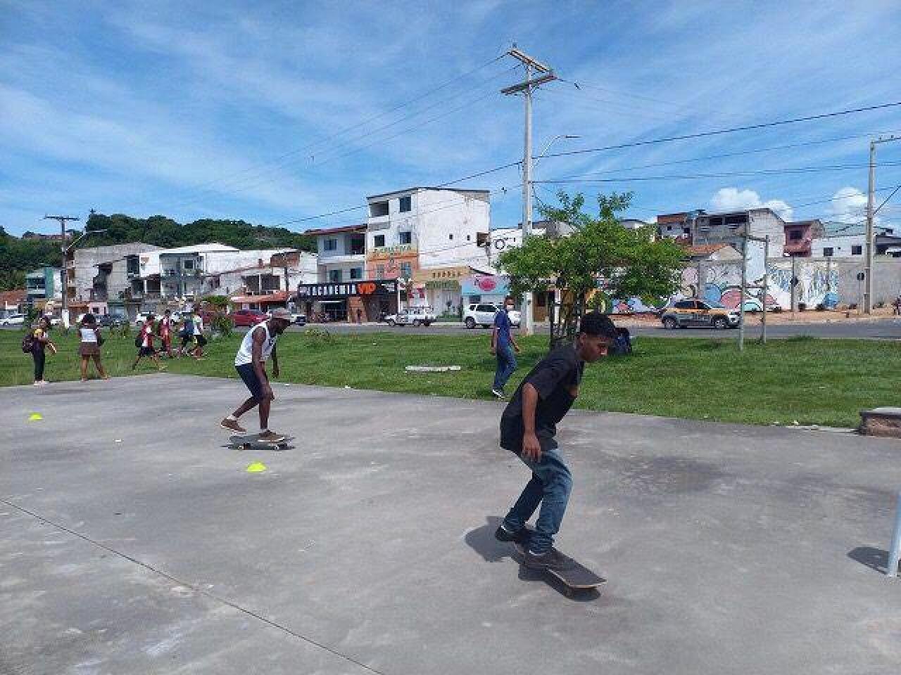 CEEP DO CHOCOLATE NELSON SCHAUN PROMOVE JOGOS ESCOLARES DA BAHIA