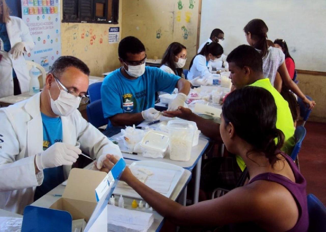 IGREJA BATISTA LINDINÓPOLIS REALIZA O PROJETO SIM FAMILIA NESTA QUARTA