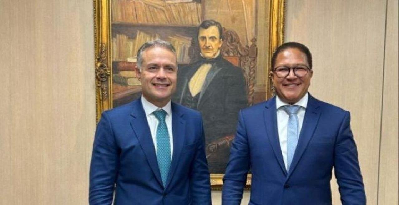 MINISTRO DOS TRANSPORTES GARANTE LICITAÇÃO DA DUPLICAÇÃO DA BR-415 EM ITABUNA AINDA NESTE SEMESTRE MINISTRO DOS TRANSPORTES GARANTE LICITAÇÃO DA DUPLICAÇÃO DA BR-415 EM ITABUNA AINDA NESTE SEMESTRE