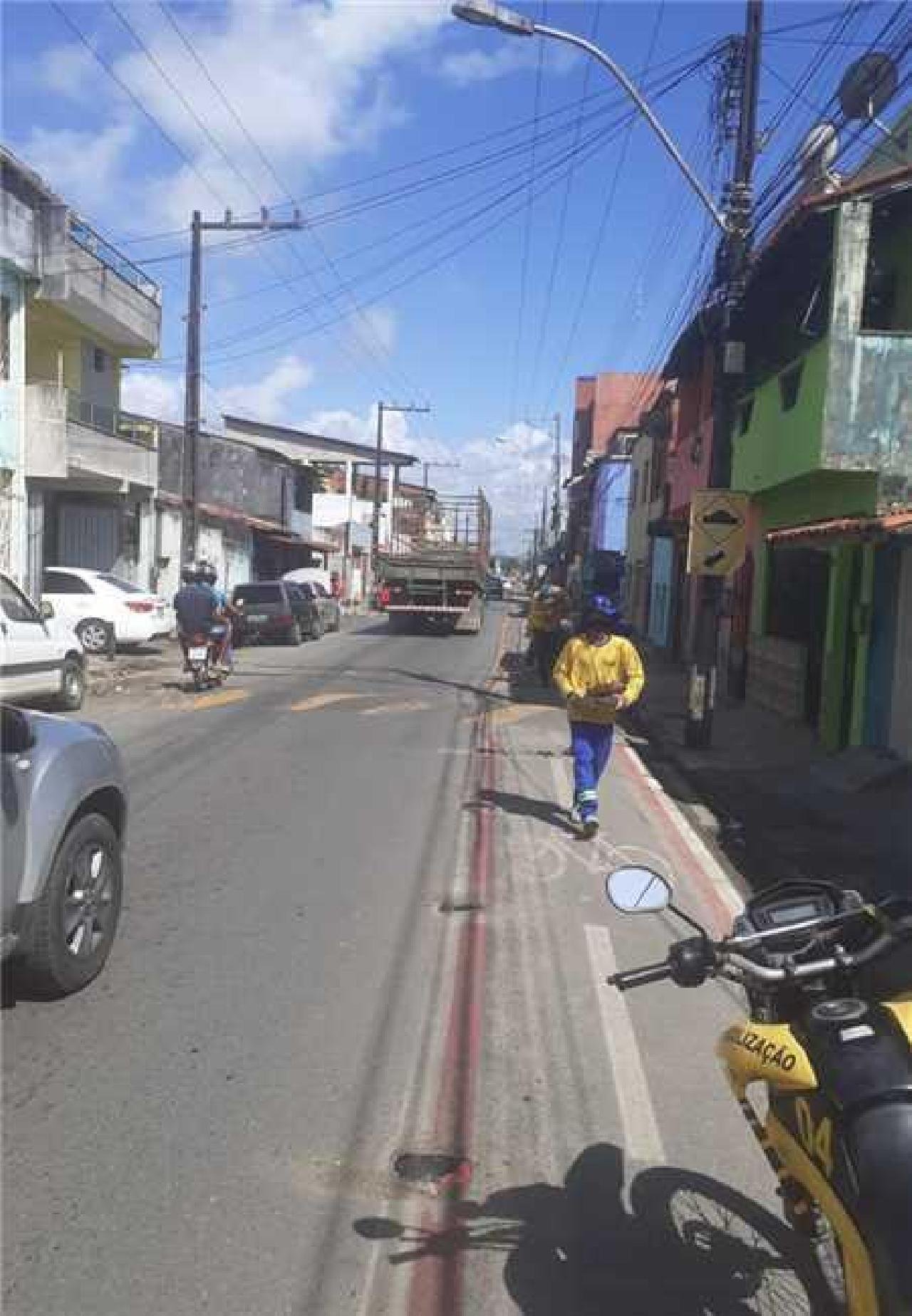 ILHÉUS: CICLOFAIXA EM TRECHO DA BARRA SERÁ DESLOCADA PARA MELHOR TRAFEGABILIDADE