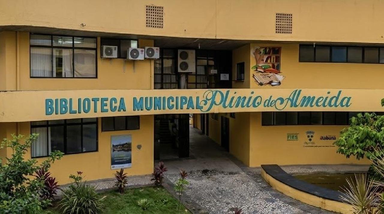 BIBLIOTECA PLÍNIO DE ALMEIDA COMEMORA 37 ANOS COM EXPOSIÇÃO SOBRE O ESCRITOR ADONIAS FILHO