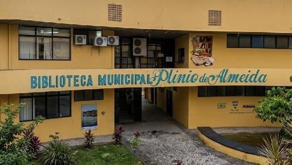 BIBLIOTECA PLÍNIO DE ALMEIDA COMEMORA 37 ANOS COM EXPOSIÇÃO SOBRE O ESCRITOR ADONIAS FILHO