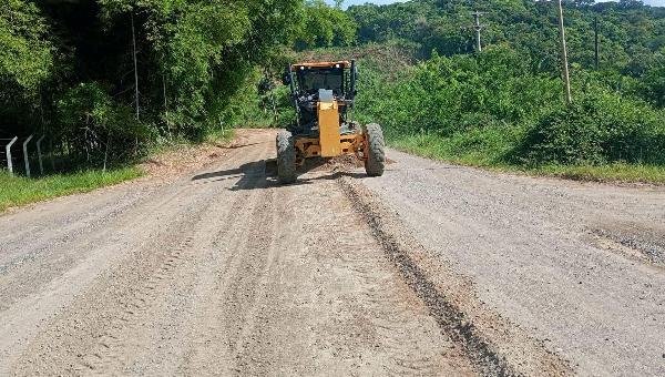 LIMPEZA E REVITALIZAÇÃO NAS ESTRADA DOS DISTRITOS DE ILHÉUS SÃO INTESIFICADAS