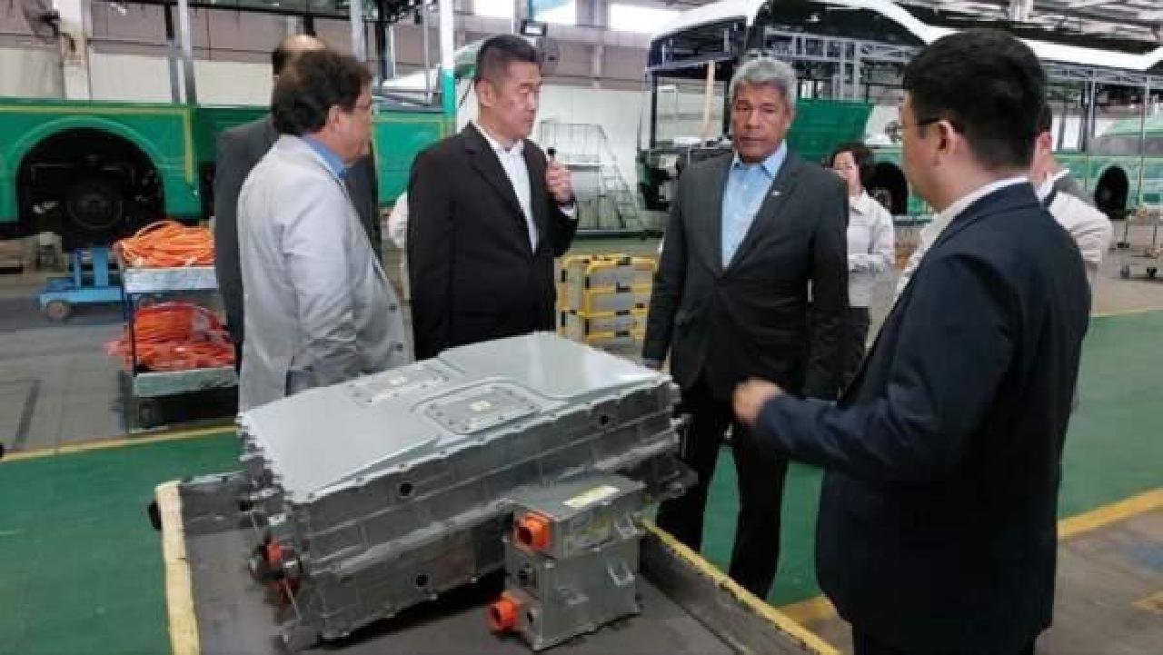 JERÔNIMO VISITA FÁBRICAS DA BYD NA CHINA: “BATALHAR PARA LEVAR ESSA INDÚSTRIA PARA A BAHIA” JERÔNIMO VISITA FÁBRICAS DA BYD NA CHINA: “BATALHAR PARA LEVAR ESSA INDÚSTRIA PARA A BAHIA”