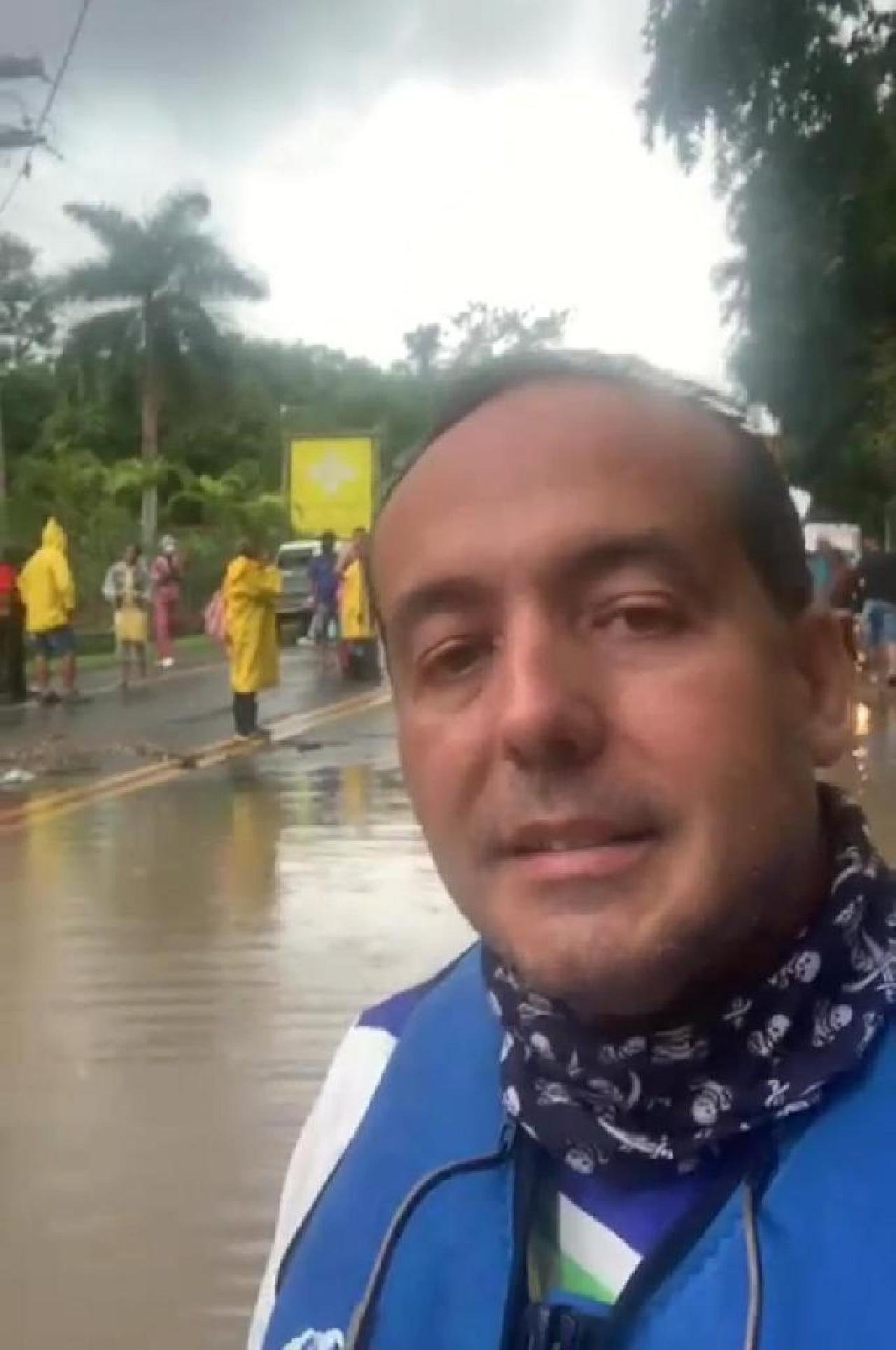 "A GENTE CHEGA EM CASA COM MUITO MAIS PRAZER DO QUE QUALQUER COMPETIÇÃO QUE A GENTE REALIZA", DIZ ORLANDINHO "A GENTE CHEGA EM CASA COM MUITO MAIS PRAZER DO QUE QUALQUER COMPETIÇÃO QUE A GENTE REALIZA", DIZ ORLANDINHO