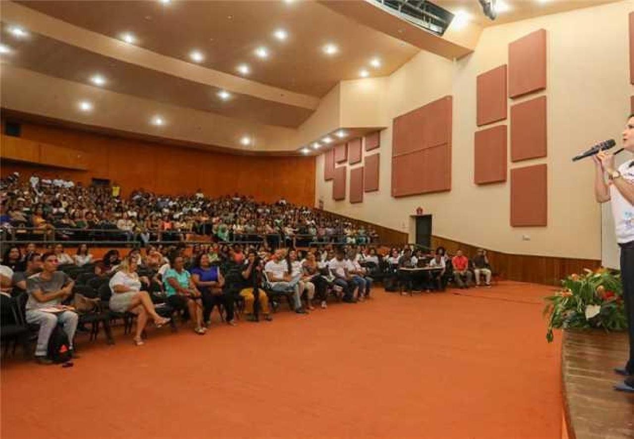 JORNADA PEDAGÓGICA VAI REUNIR 1800 DOCENTES DA REDE MUNICIPAL DE ILHÉUS JORNADA PEDAGÓGICA VAI REUNIR 1800 DOCENTES DA REDE MUNICIPAL DE ILHÉUS