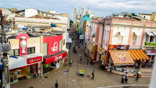 CDL PROMOVE REUNIÃO PARA ESCLARECER AOS COMERCIANTES SOBRE O PRONAMPE 