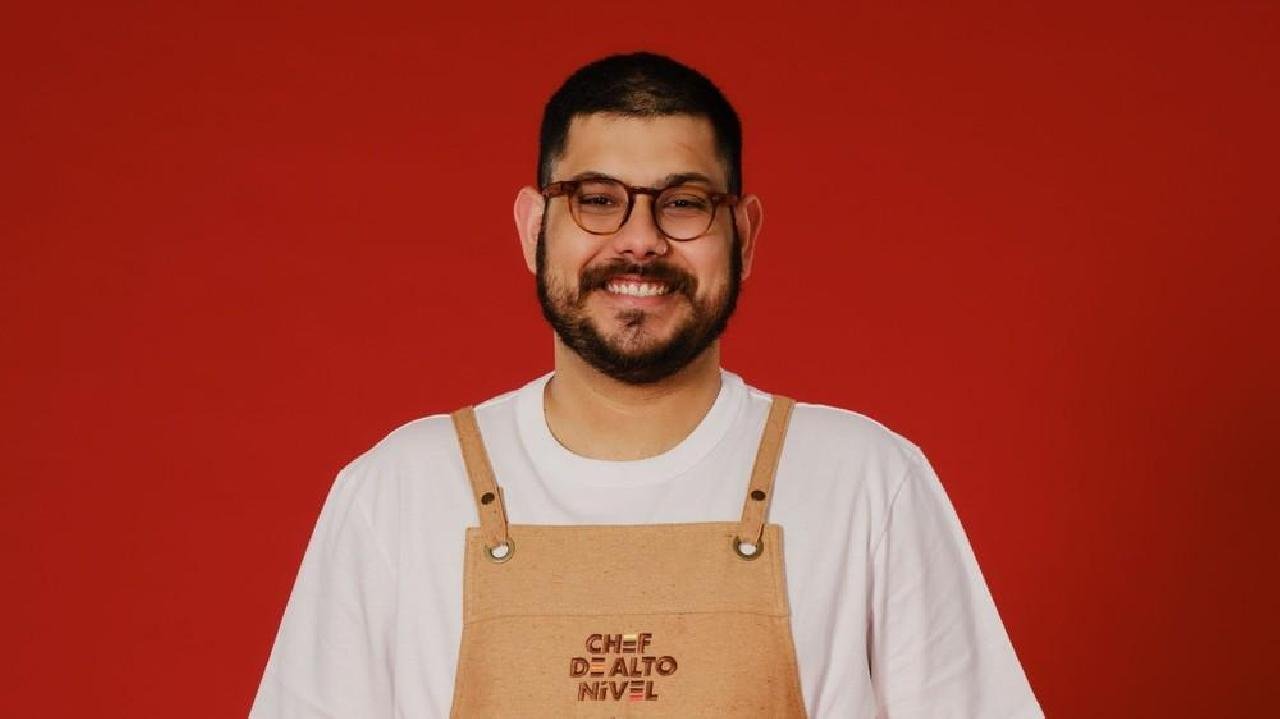 NATURAL DE ITABUNA, CHEF MITCHELL FIGUEIREDO LEVA TALENTO BAIANO AO REALITY CHEF DE ALTO NÍVEL