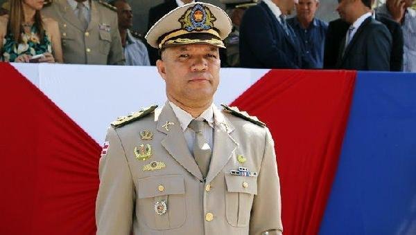 TENENTE-CORONEL FERREIRA LOPES É PROMOVIDO A CORONEL DA PMBA