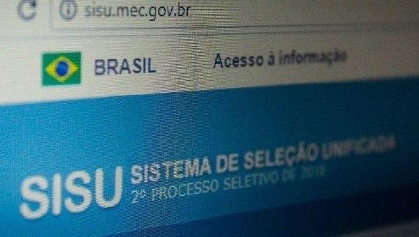 GOVERNO FEDERAL RECORRE DE DECISÃO QUE SUSPENDEU SISU