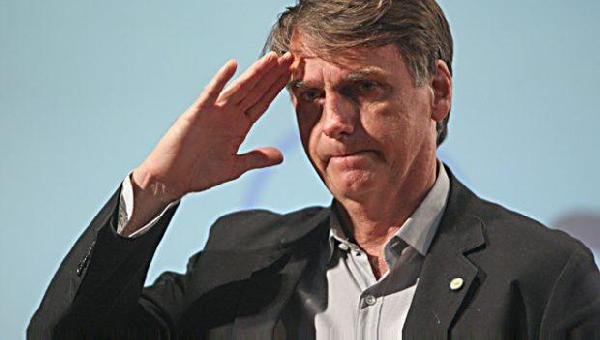 BOLSONARO DETERMINOU QUE DEFESA FAÇA AS COMEMORAÇÕES DEVIDAS DO GOLPE DE 64, DIZ PORTA-VOZ