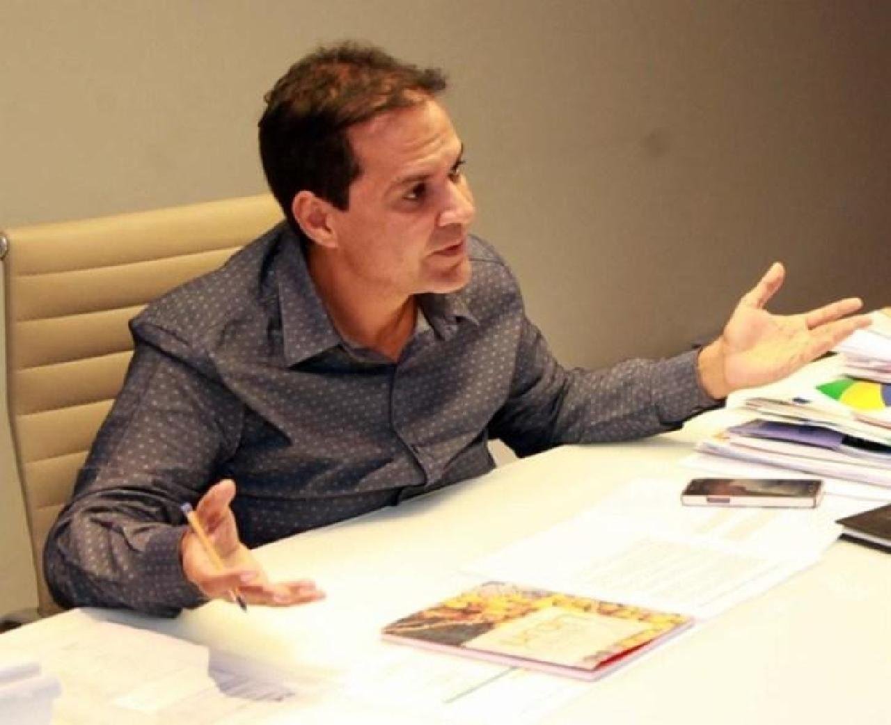 PREFEITOS QUEREM REDUZIR REPASSE PARA CÂMARA DE VEREADORES PREFEITOS QUEREM REDUZIR REPASSE PARA CÂMARA DE VEREADORES