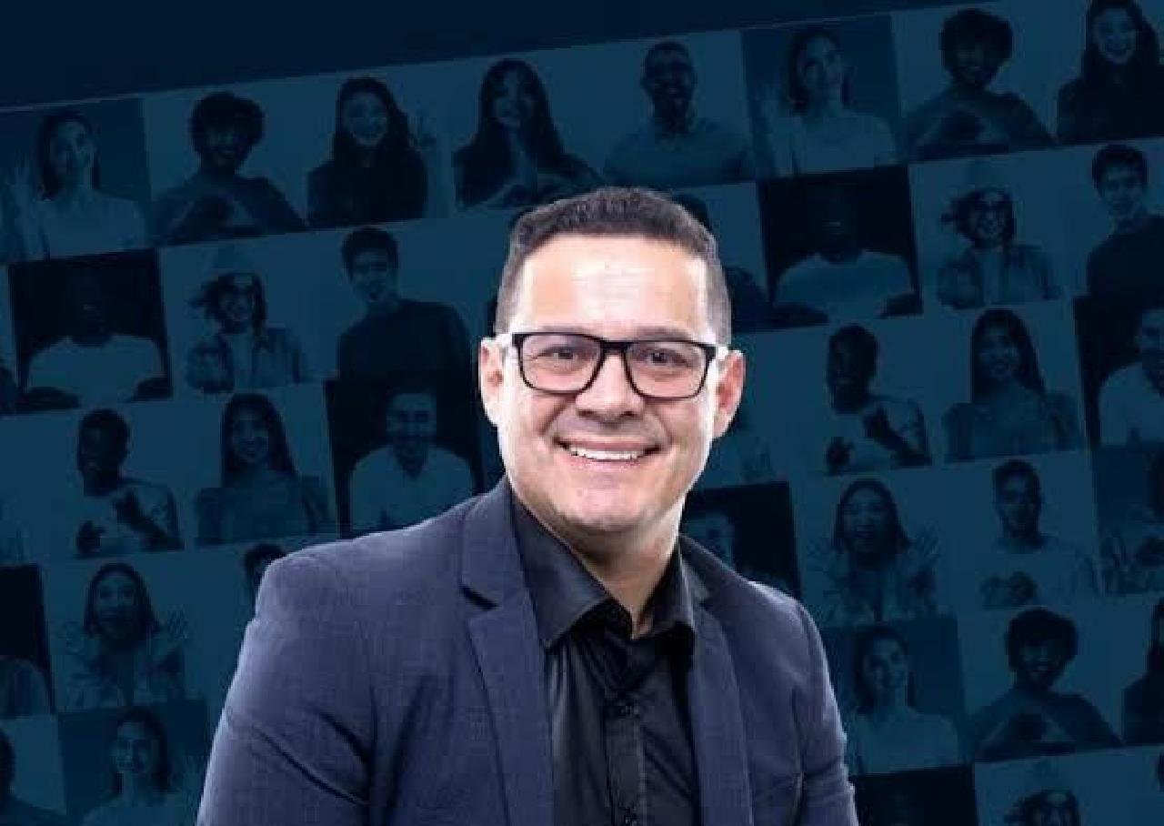 PASTOR EVANGÉLICO DO PL FICARÁ COM VAGA DE DELTAN DALLANGOL PASTOR EVANGÉLICO DO PL FICARÁ COM VAGA DE DELTAN DALLANGOL