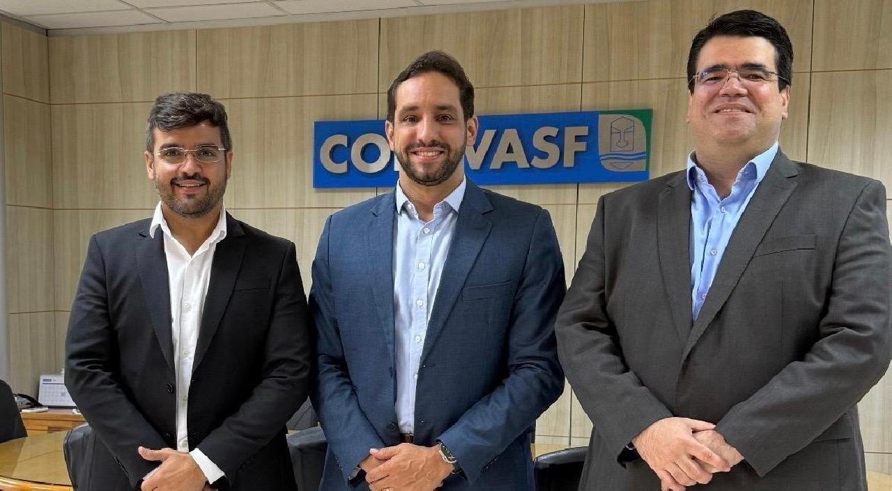 EM BRASÍLIA, VALDERICO JÚNIOR BUSCA APOIO DA CODEVASF PARA O DESENVOLVIMENTO REGIONAL DE ILHÉUS EM BRASÍLIA, VALDERICO JÚNIOR BUSCA APOIO DA CODEVASF PARA O DESENVOLVIMENTO REGIONAL DE ILHÉUS
