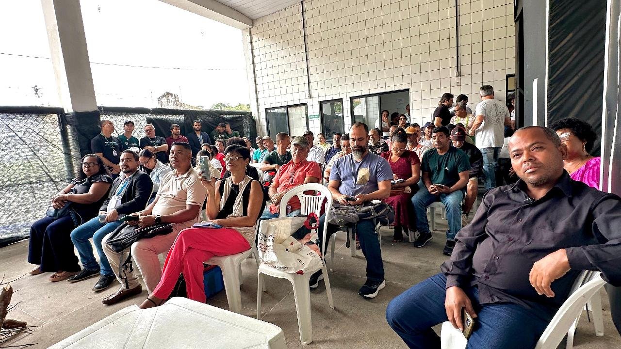 1º ENCONTRO ENTRE ASSOCIAÇÕES E BANCOS NO TERMINAL PESQUEIRO É REALIZADO EM ILHÉUS