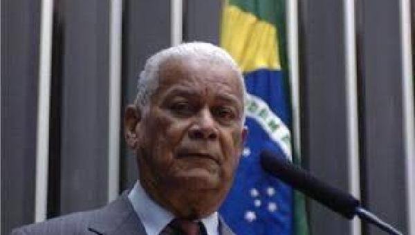 MORRE EM ILHÉUS, AOS 88 ANOS, O EX-DEPUTADO FEDERAL RAIMUNDO VELOSO