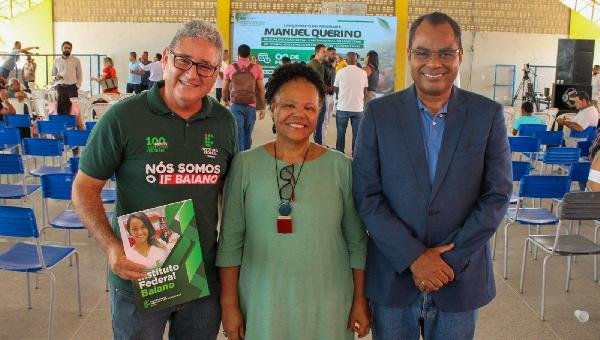 MAGNO LAVIGNE PARTICIPA DO LANÇAMENTO DE AÇÃO DO PROGRAMA MANUEL QUERINO EM  ALMADINA COM FOCO NA CADEIA DO CACAU