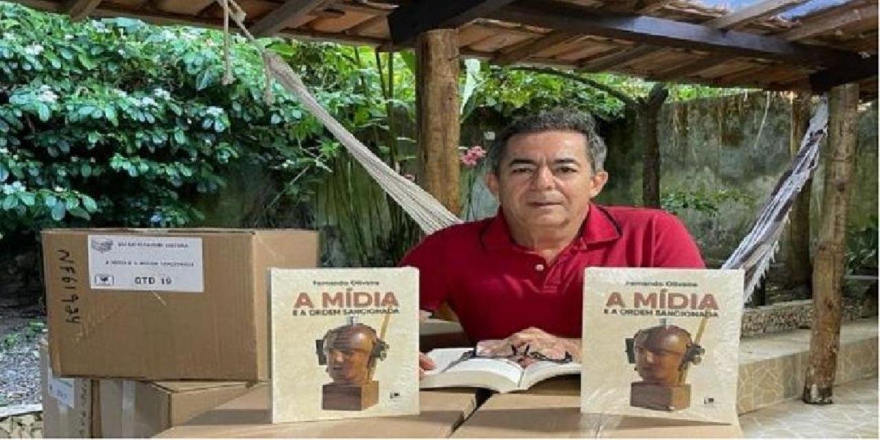 PROFESSOR BAIANO DE ITACARÉ LANÇA LVVRO NO DIA 26 DE JANEIRO EM SALVADOR PROFESSOR BAIANO DE ITACARÉ LANÇA LVVRO NO DIA 26 DE JANEIRO EM SALVADOR