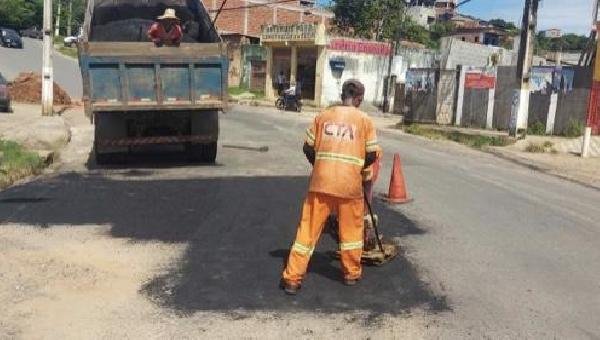 CONCLUÍDOS SERVIÇOS DE OPERAÇÃO TAPA-BURACOS EM 14 LOCALIDADES DE ILHÉUS