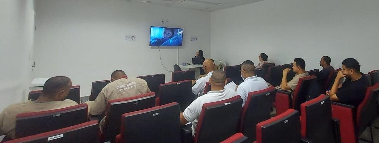 HOSPITAL REGIONAL COSTA DO CACAU PROMOVE CICLO DE DIÁLOGO SOBRE HUMANIZAÇÃO NO ATENDIMENTO AO PACIENTE HOSPITAL REGIONAL COSTA DO CACAU PROMOVE CICLO DE DIÁLOGO SOBRE HUMANIZAÇÃO NO ATENDIMENTO AO PACIENTE