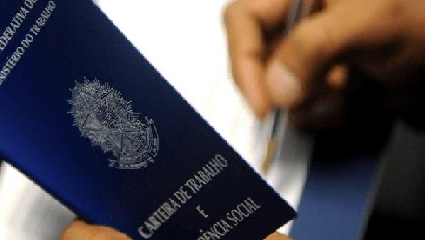 BAHIA CRIA 502 POSTOS DE TRABALHO EM DEZEMBRO, RESULTADO É O MELHOR EM 20 ANOS