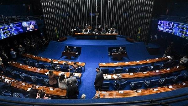 PEC 66 É APROVADA PELO SENADO EM PRIMEIRO TURNO
