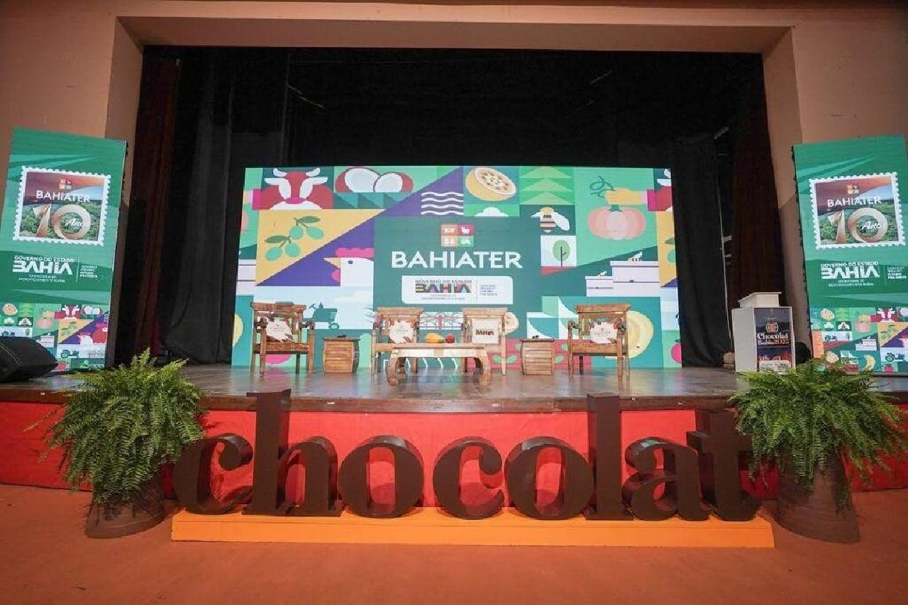 ILHÉUS: CHOCOLAT FESTIVAL ATRAI MAIS DE 90 MIL PESSOAS E INJETA R$ 20 MILHÕES NA ECONOMIA LOCAL ILHÉUS: CHOCOLAT FESTIVAL ATRAI MAIS DE 90 MIL PESSOAS E INJETA R$ 20 MILHÕES NA ECONOMIA LOCAL