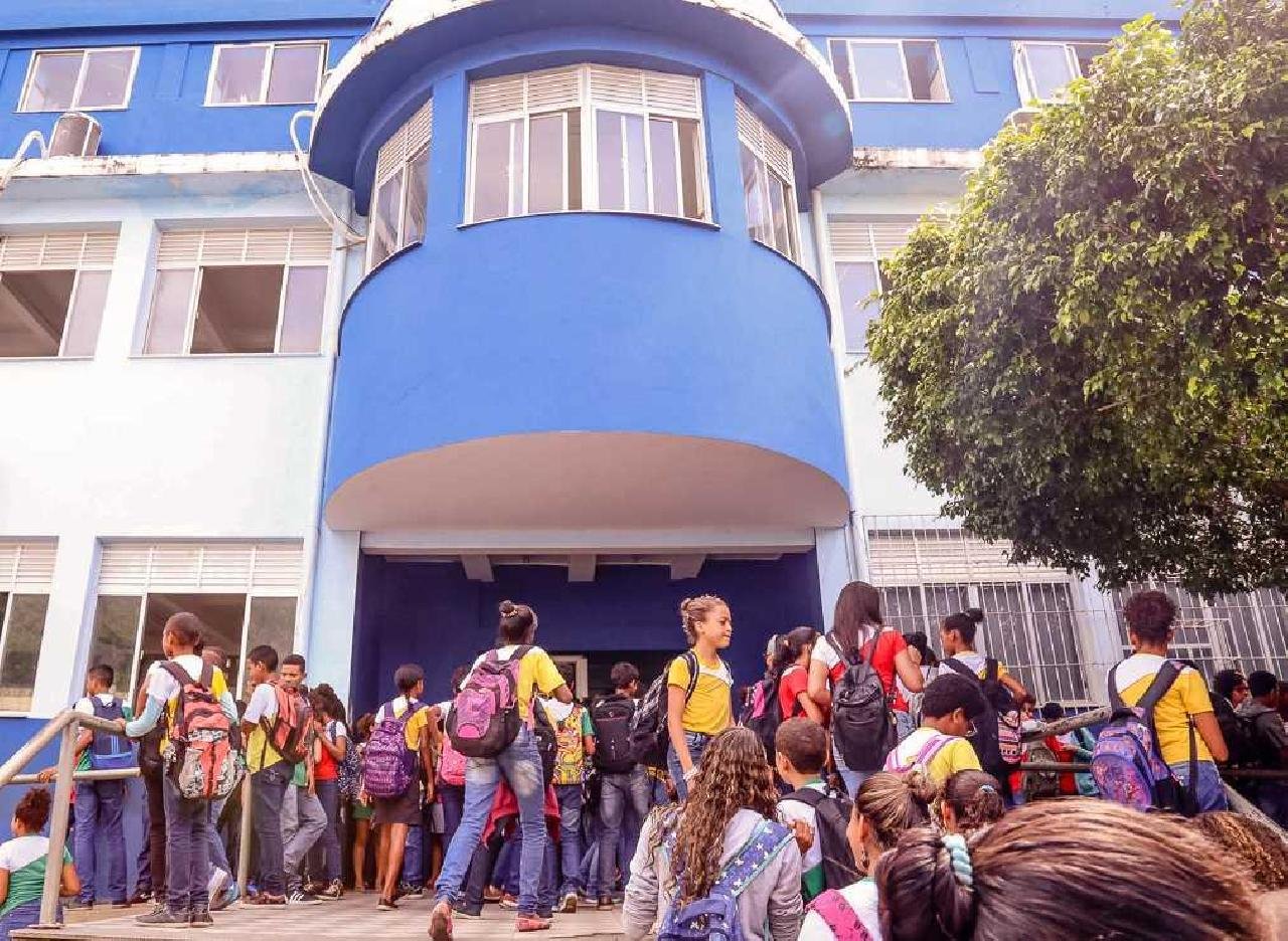 SECRETARIA DE EDUCAÇÃO EMITE COMUNICADO SOBRE SUSPENSÃO DAS AULAS NO IME SECRETARIA DE EDUCAÇÃO EMITE COMUNICADO SOBRE SUSPENSÃO DAS AULAS NO IME