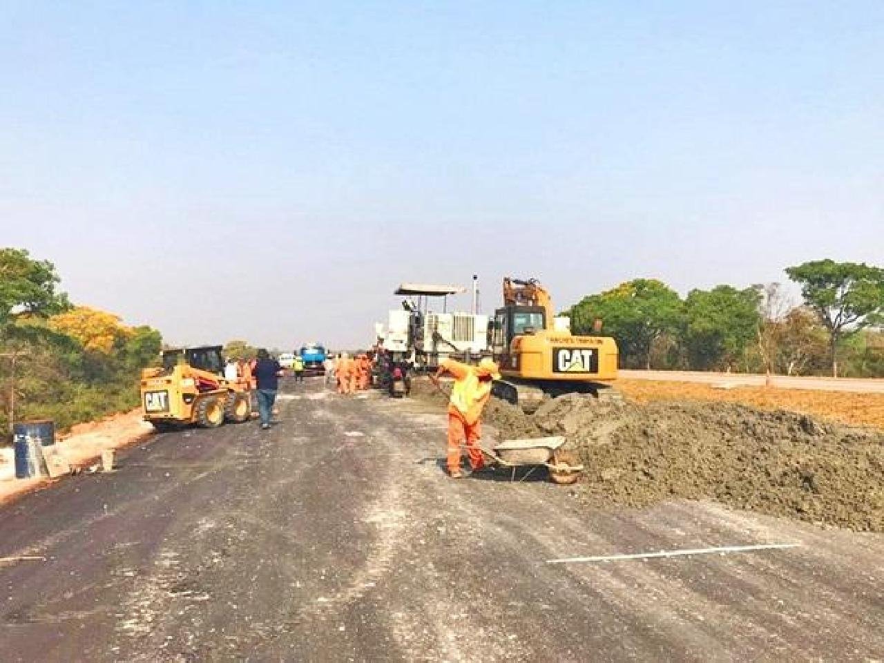 ILHÉUS: ESTADO PUBLICA LICITAÇÃO PARA DUPLICAR ESTRADA ZONA SUL-OLIVENÇA ILHÉUS: ESTADO PUBLICA LICITAÇÃO PARA DUPLICAR ESTRADA ZONA SUL-OLIVENÇA