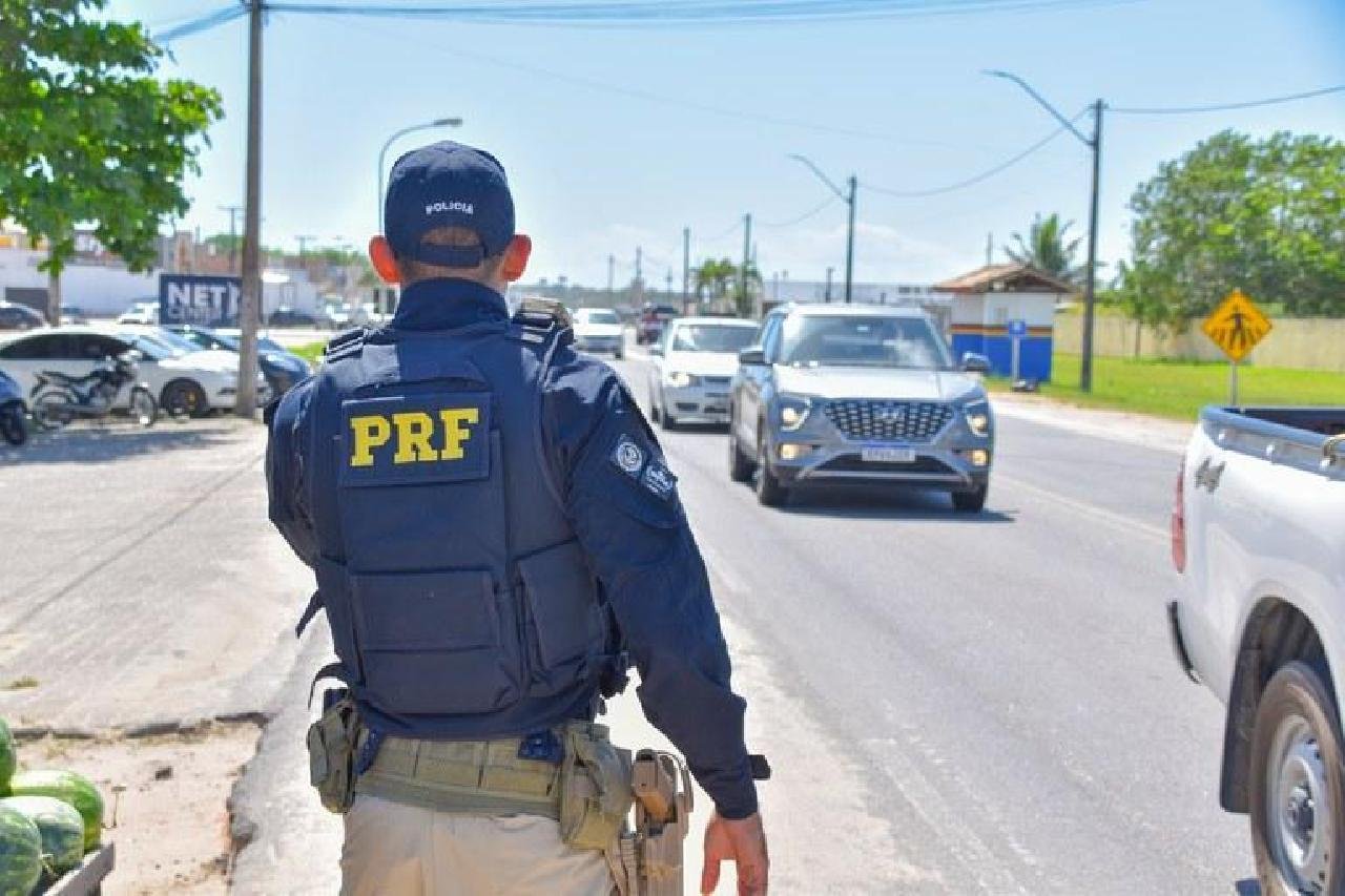 MAIS DE 5 MILHÕES DE VEÍCULOS DEVEM PASSAR PELAS ESTRADAS BAIANAS EM JUNHO MAIS DE 5 MILHÕES DE VEÍCULOS DEVEM PASSAR PELAS ESTRADAS BAIANAS EM JUNHO
