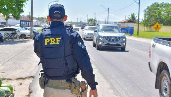 MAIS DE 5 MILHÕES DE VEÍCULOS DEVEM PASSAR PELAS ESTRADAS BAIANAS EM JUNHO
